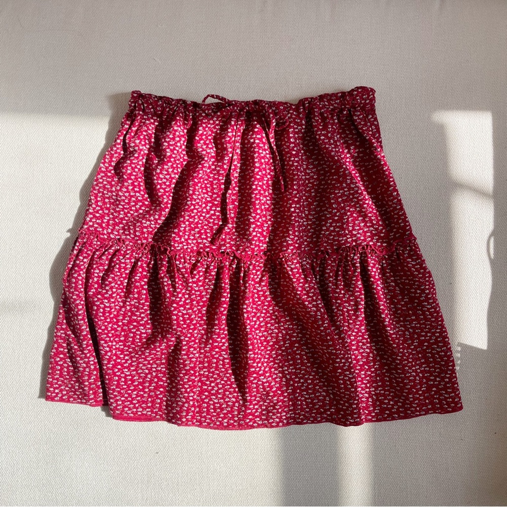 Brandy Melville Kenzie Floral Skirt